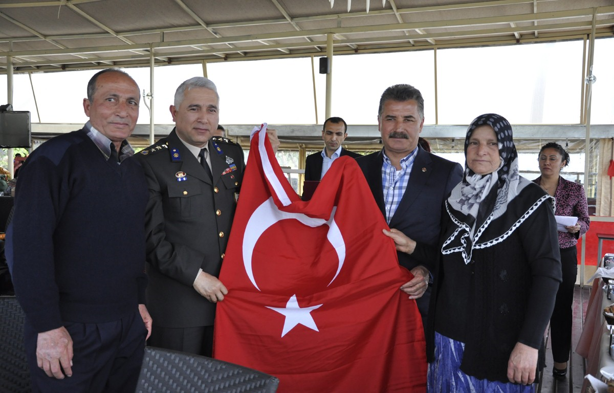 Başkan Tuna, Şehit Aileleri ile Bir Araya Geldi