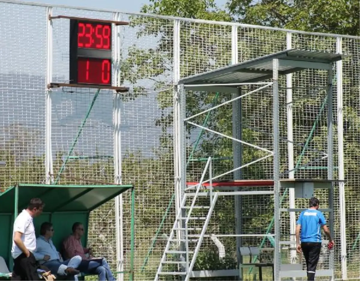 Bursaspor Altyapı Tesislerine Skorboard