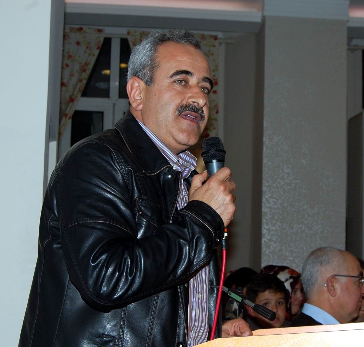 Eğitim Bir-Sen\'den Dayanışma Gecesi