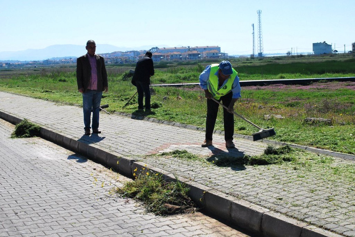 Küçükköy\'de Yollar Turizm Sezonuna Hazırlanıyor