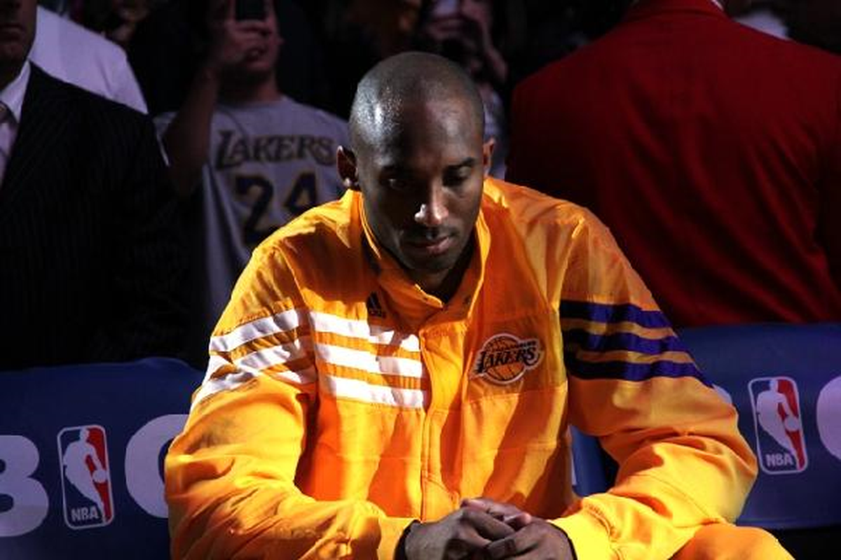 Lakers\'da Kobe Şoku