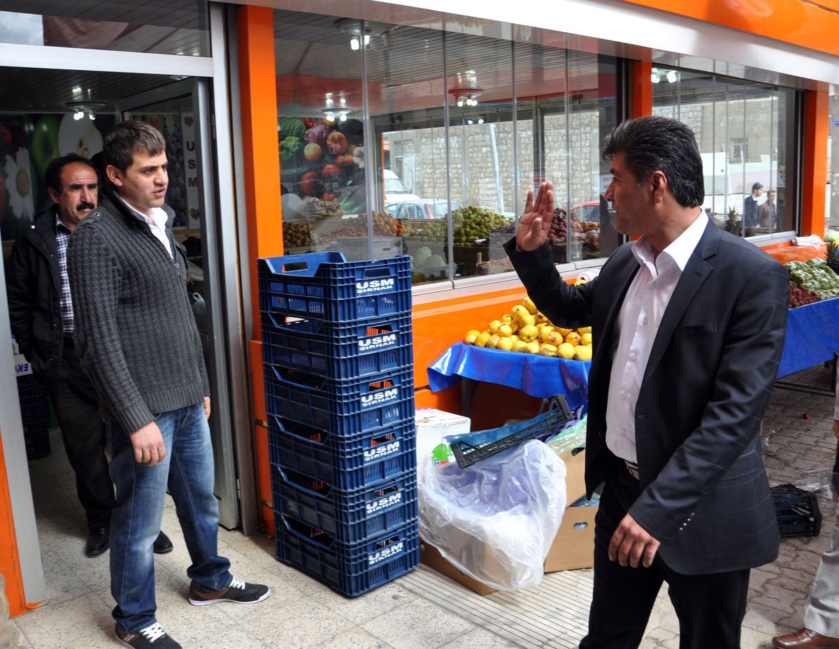 Şırnak Belediye Başkanvekili Saltan\'dan Esnaf Ziyareti