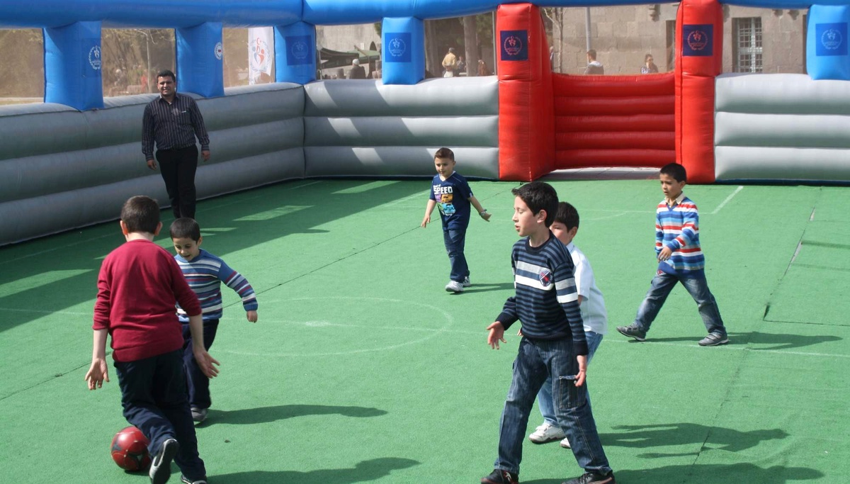 Spor Tırı Kayseri\'ye Geldi