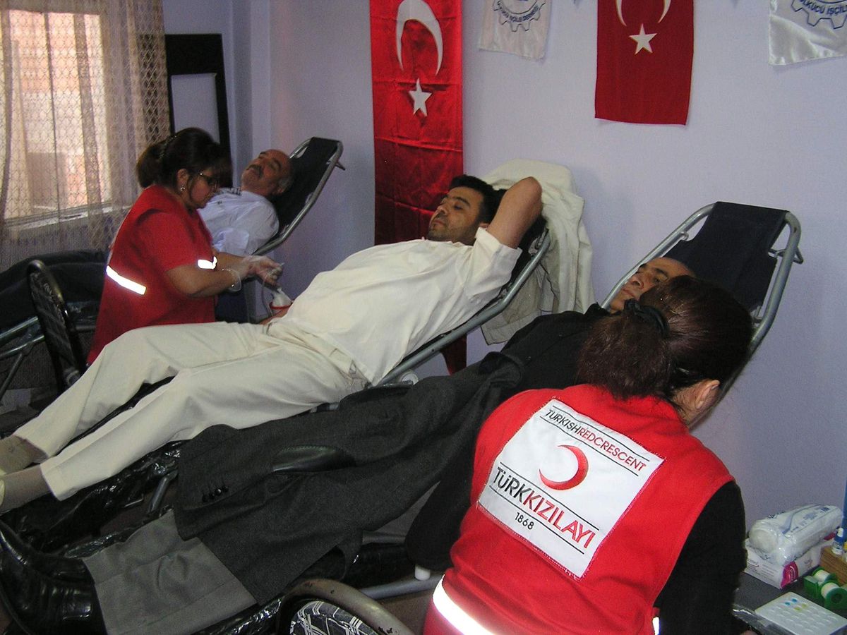 Ülkücü İşçilerden Kan Kampanyasına Destek