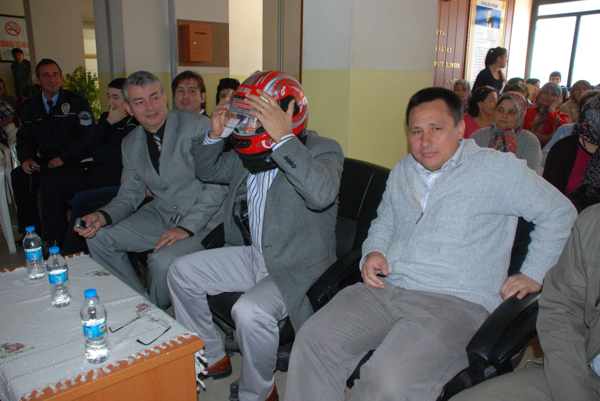 Velilere Motor ve Kask Semineri