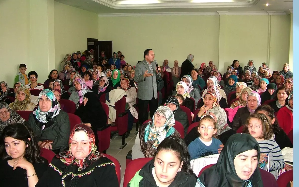 "Güvenli Yarınlar İçin Mutlu Sağlıklı Çocuklar ve Kadınlar" Eğitim Programı Düzenlendi