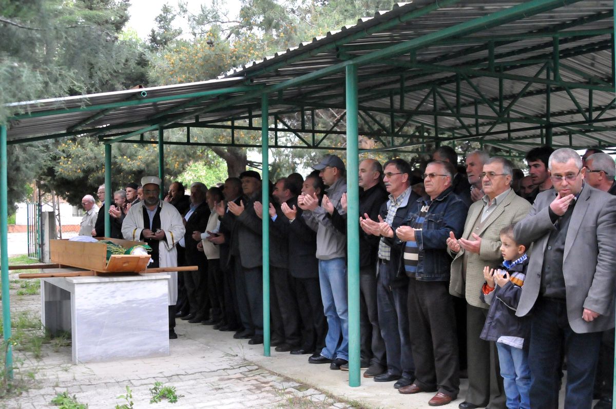 2 Çocuğunu Savaşa Kurban Veren Suriyeli İbrahim Hacı Ömer de Kurtarılamadı