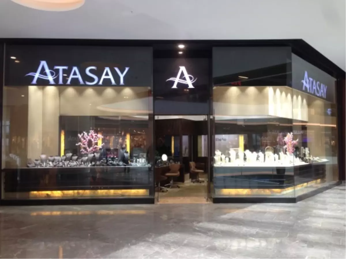 Atasay\'dan İki Yeni Mağaza