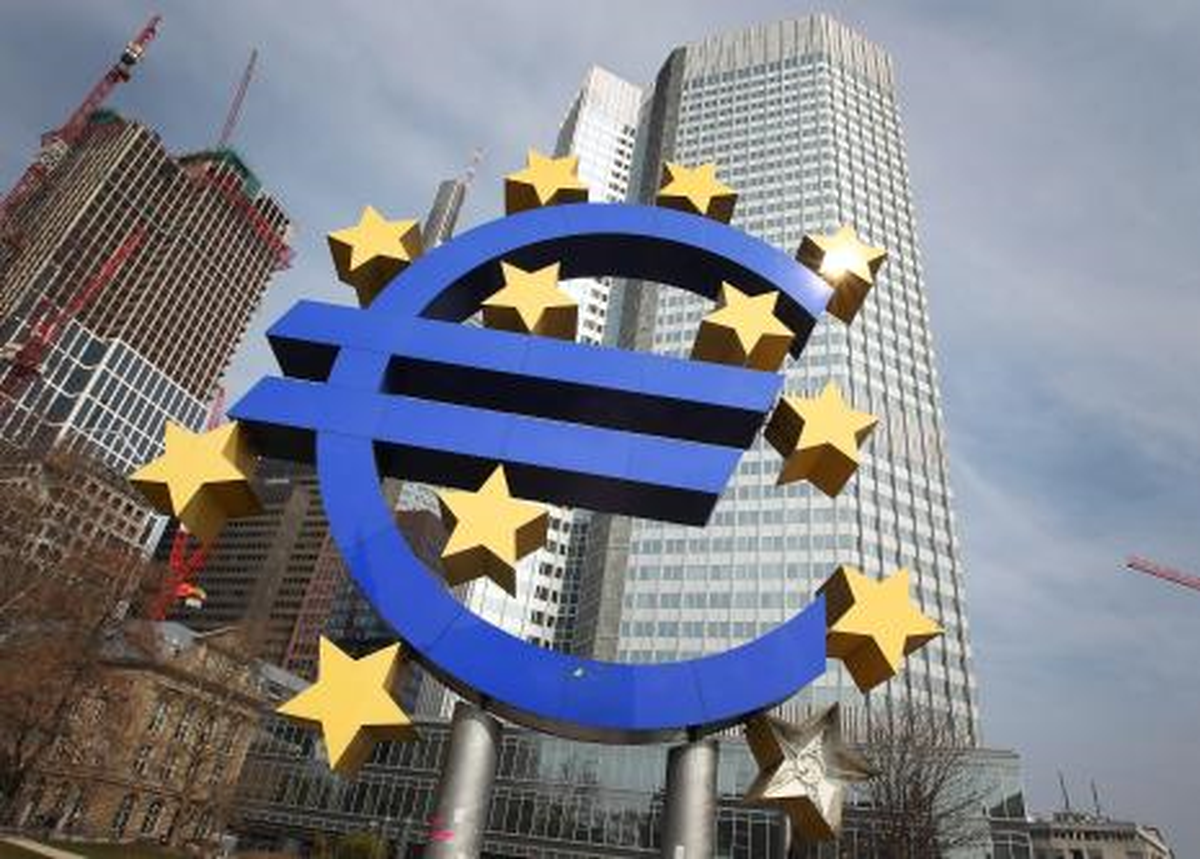 Avrupa\'da 100 Bin Euro Kabusu