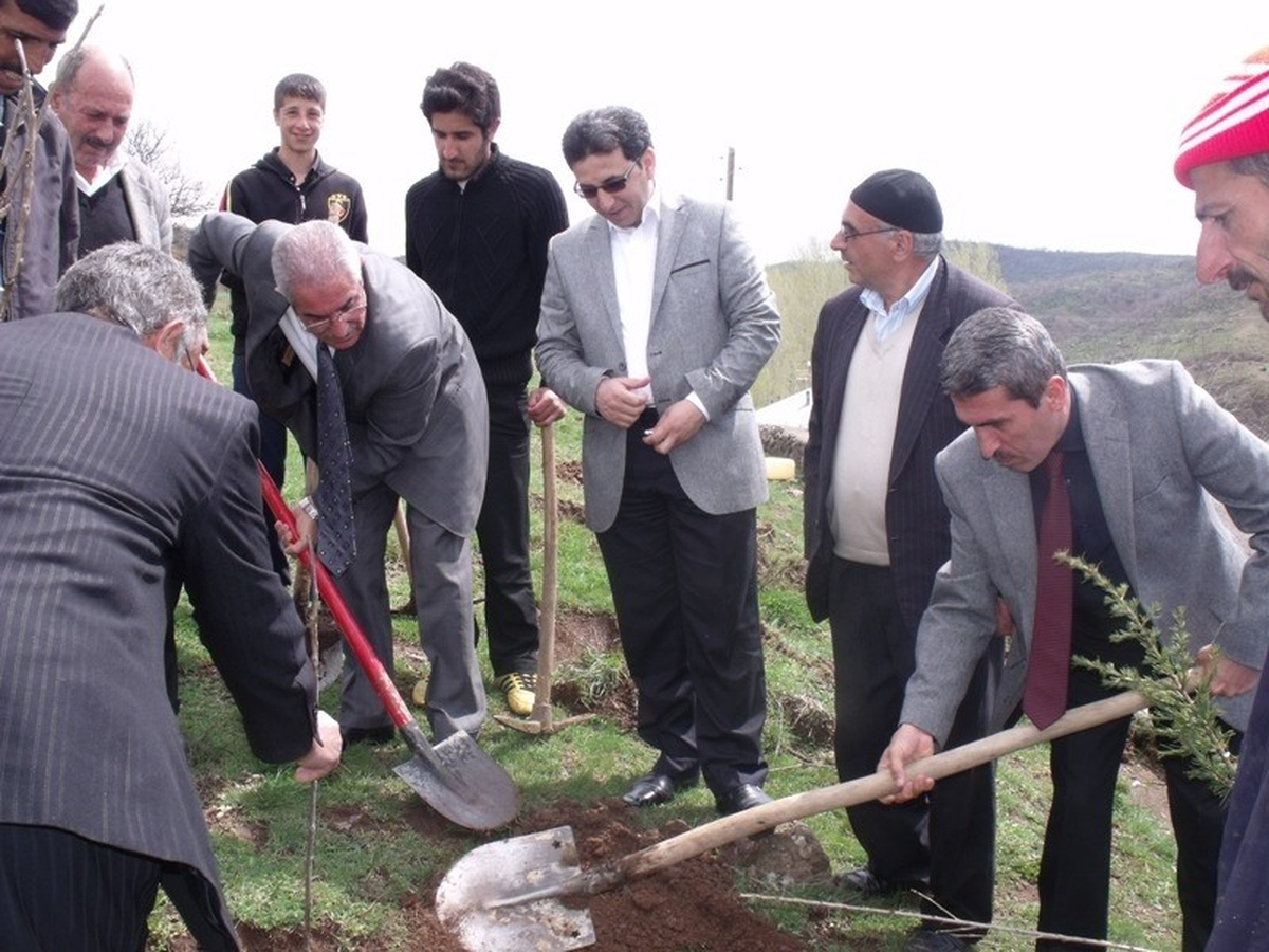 Bingöl\'de \'Bir Fidanım Olsun\' Etkinliği