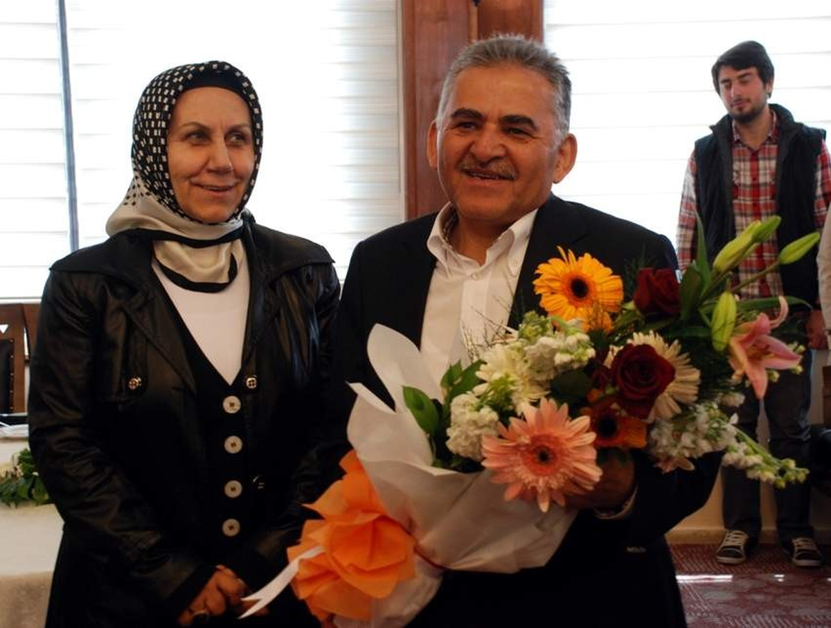 Büyükkılıç, Genç Aydınlar Kulübü Öğrencileri ile Kahvaltıda Buluştu