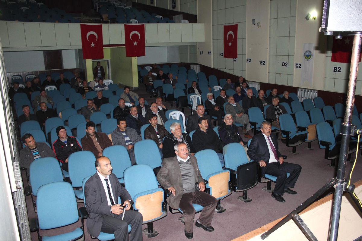 Görele\'de Fındık Üreticileri Bilgilendirildi