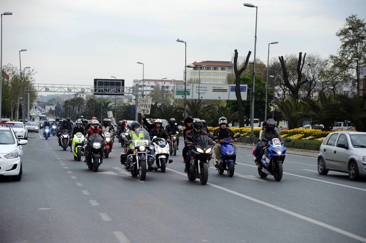 Gürhan Günay'ın Arkadaşlarından Motosikletli Eylem