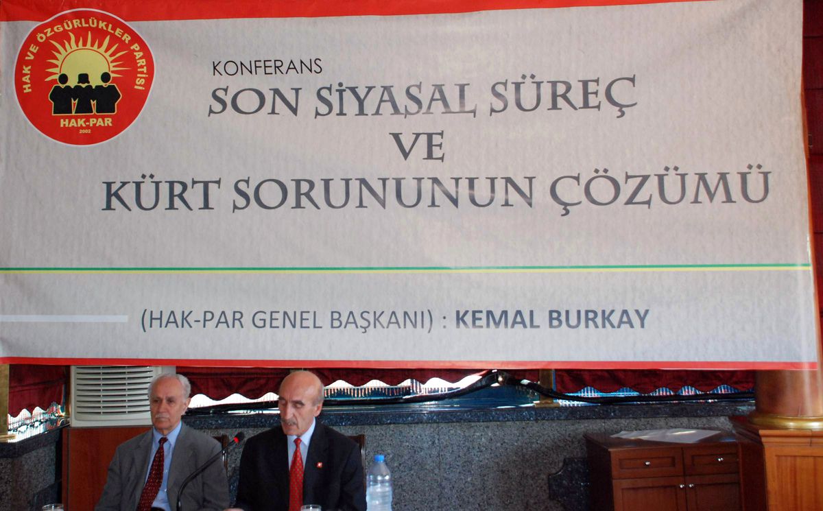 Hak Par Genel Başkanı Burkay Diyarbakır\'da