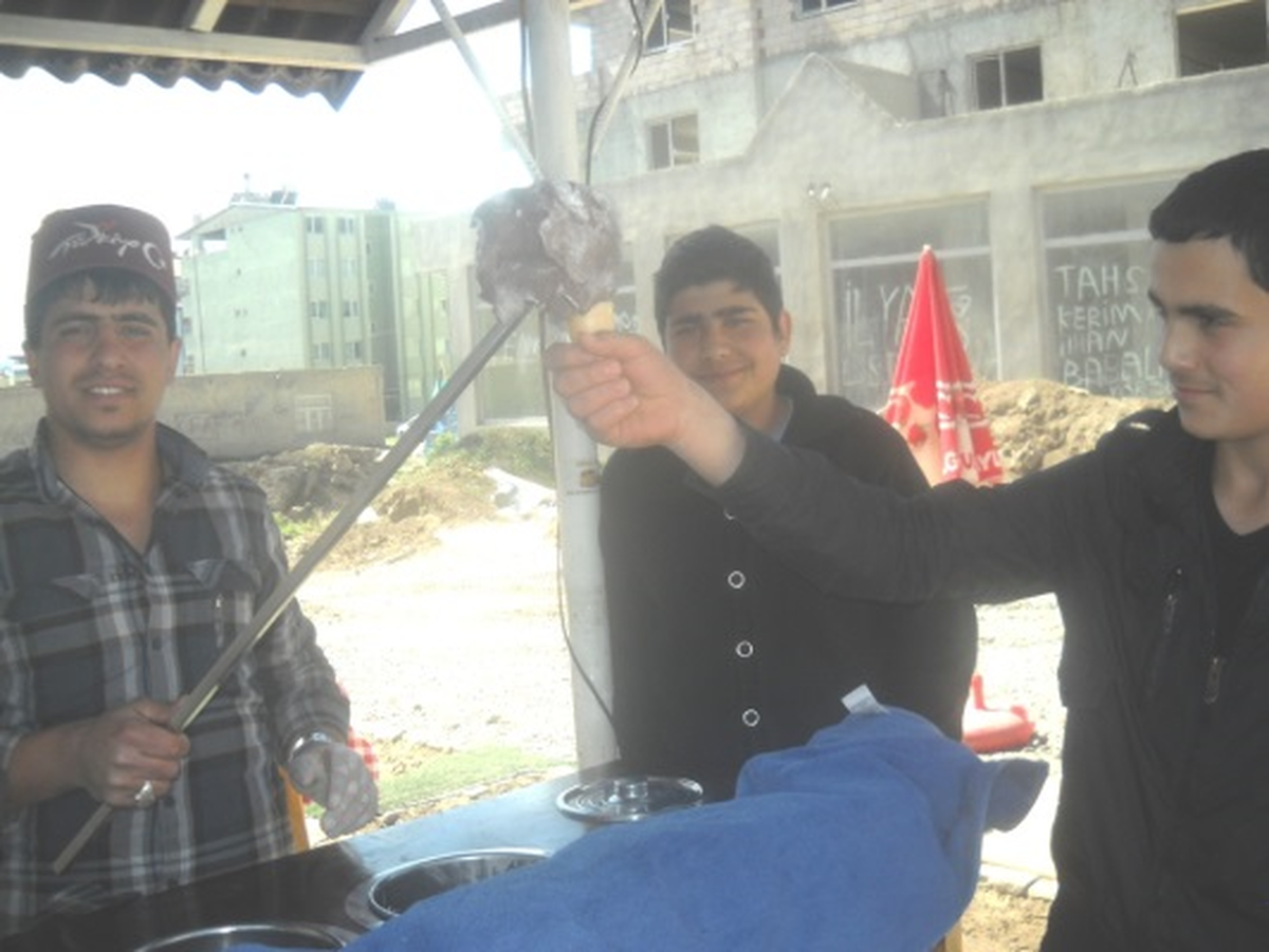 Iğdır\'da Dondurma Satışları Başladı