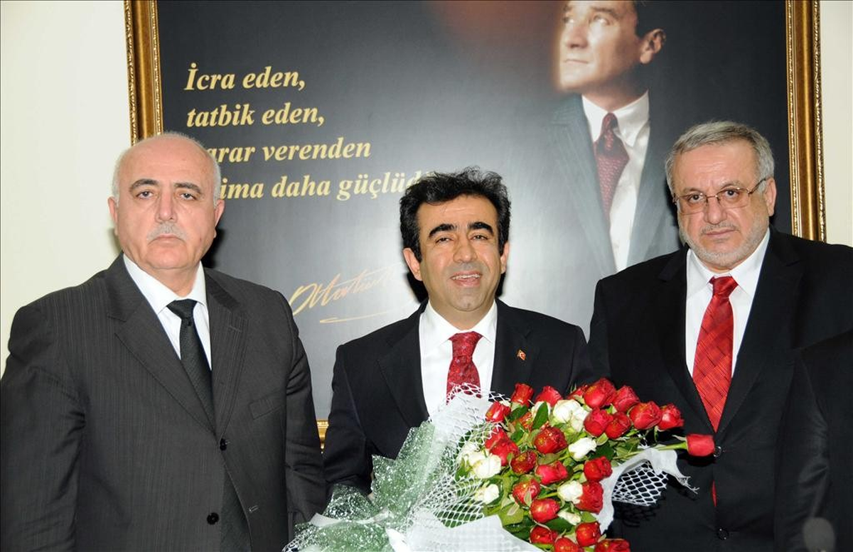 İl Müftüsü Melek Vali Güzeloğlu\'nu Ziyaret Etti