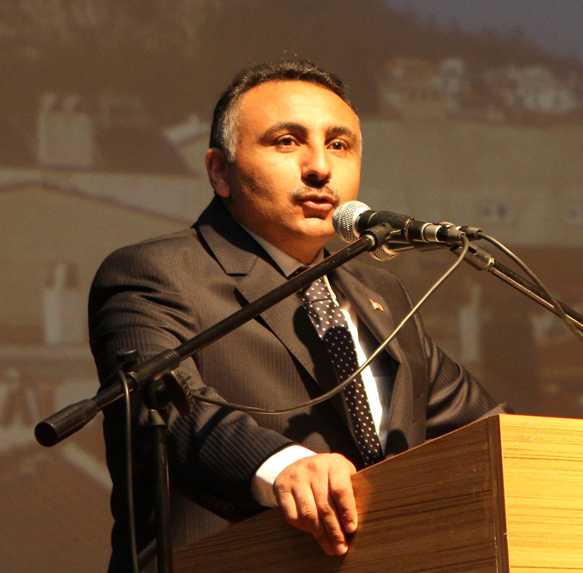 \'İş\' Öğrencilerin Ayağına Gidiyor