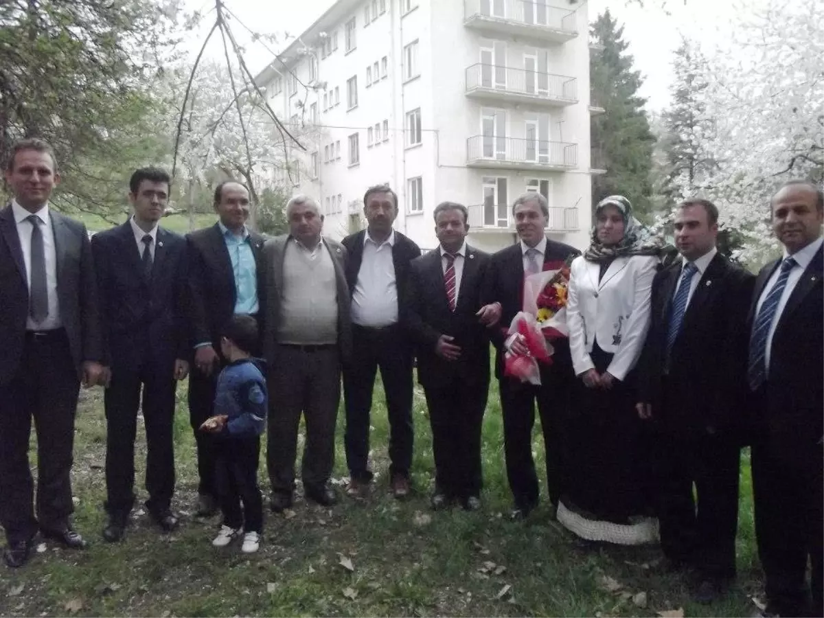 Milletvekili Kavuncu\'dan Beyazay Derneği\'ne Ziyaret