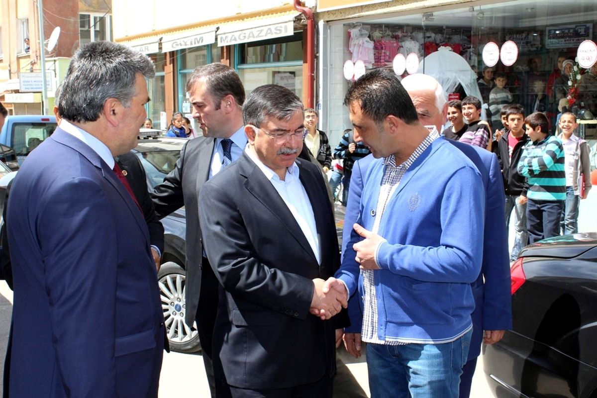 Milli Savunma Bakanı, Yıldızeli'yi Ziyaret Etti