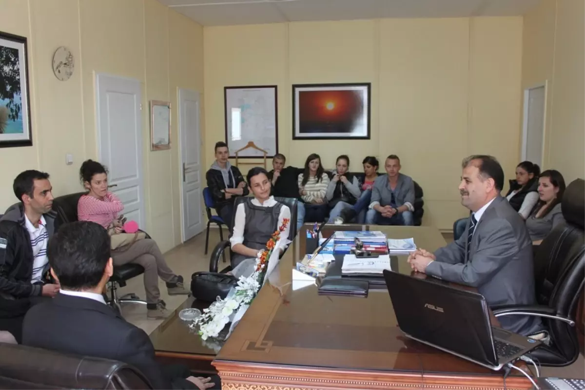 Romanya Heyetinden Müdür Kına'ya Ziyaret