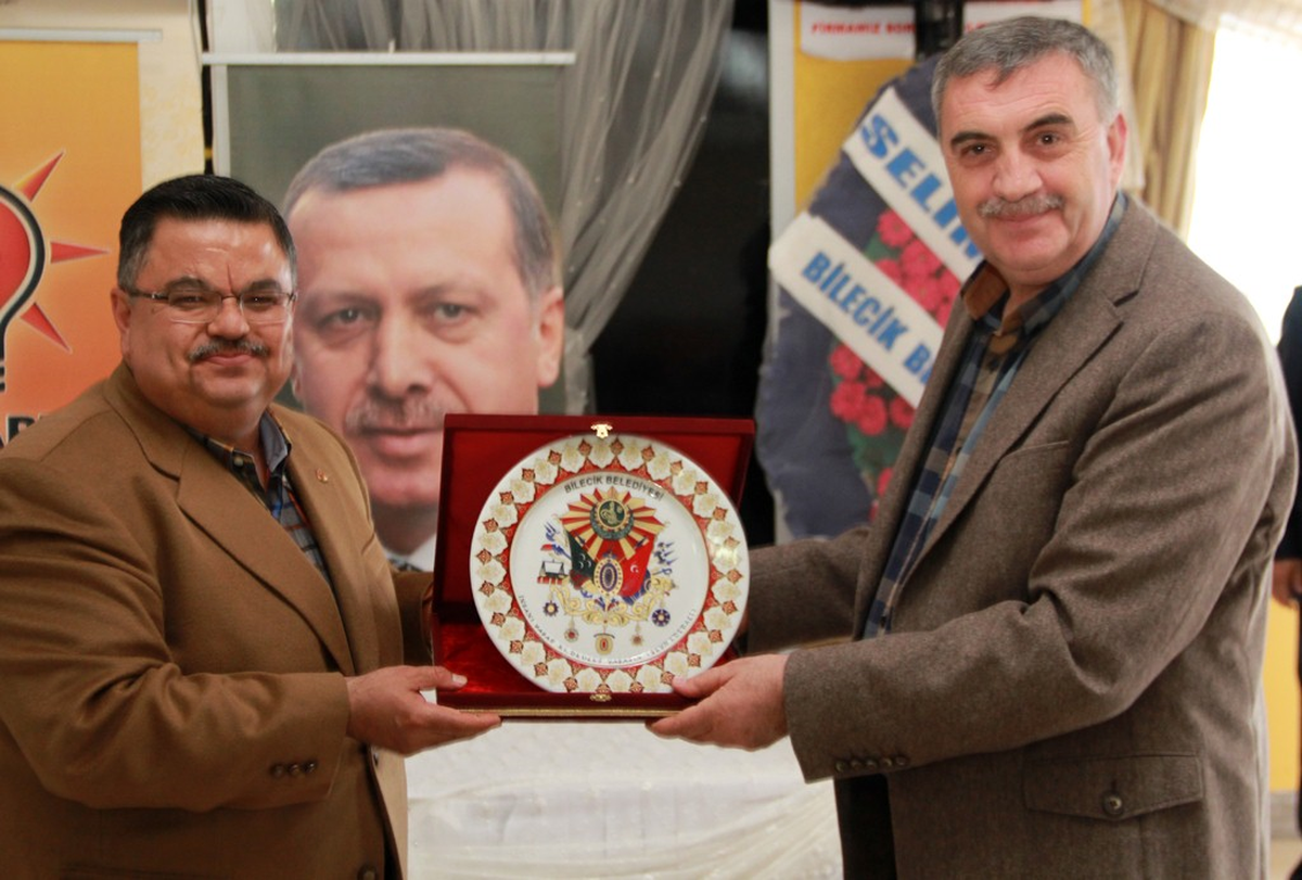 Sakarya Büyükşehir Belediye Başkanı Zeki Toçoğlu;