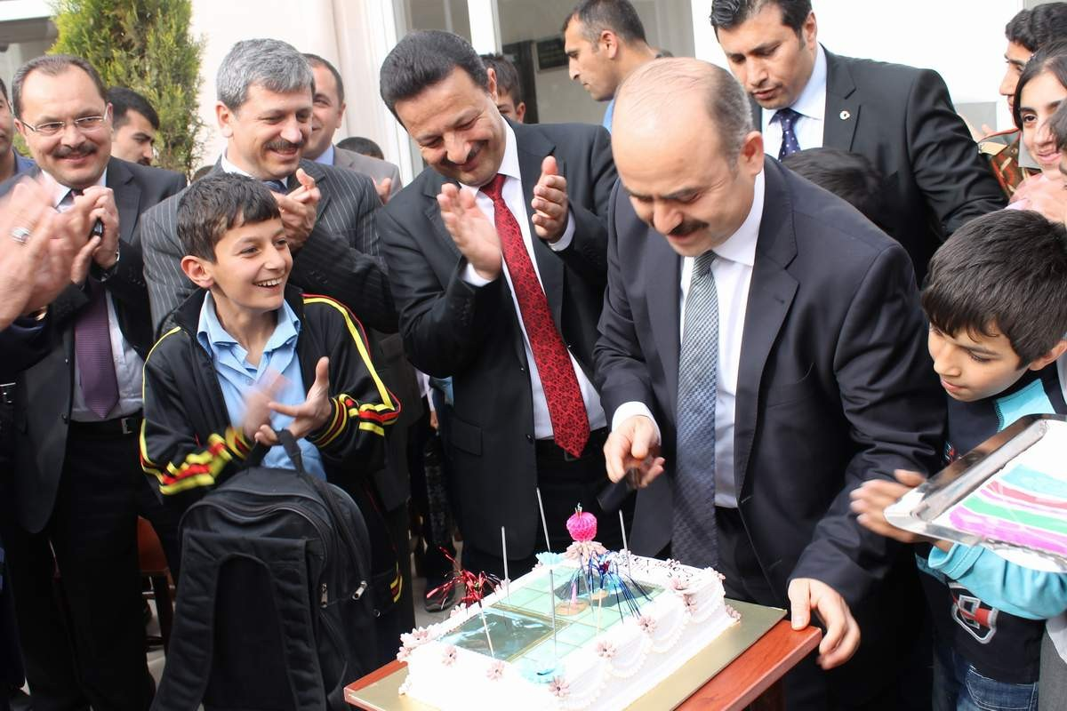 Valiye Çifte Doğum Günü Sürprizi
