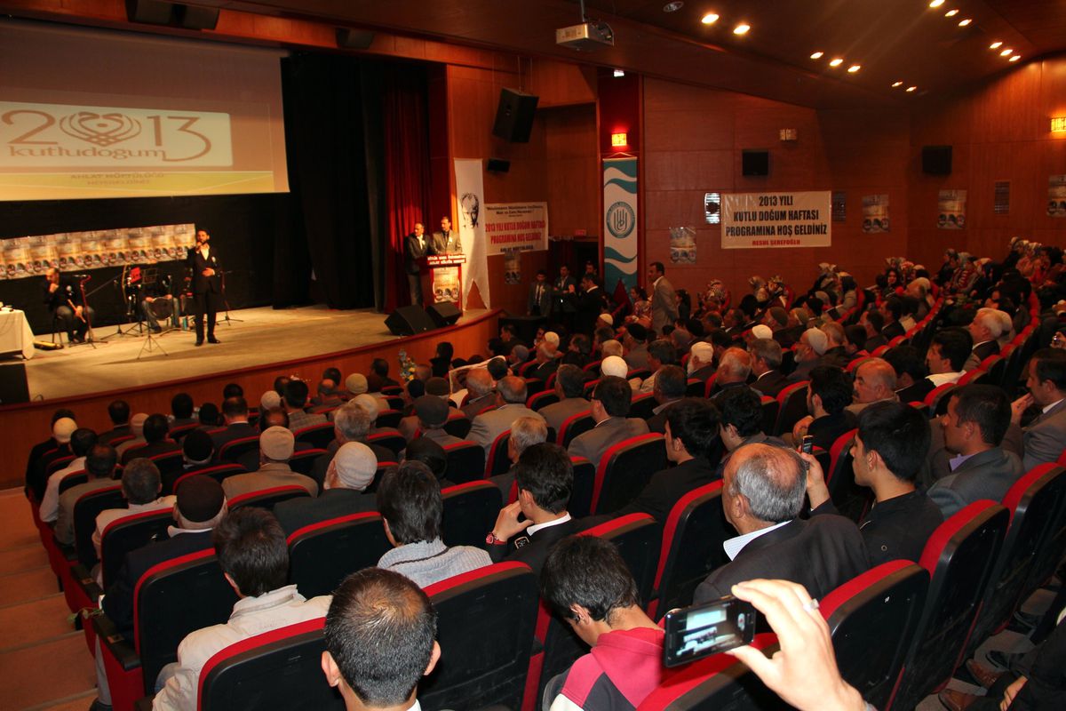 Ahlat'ta Kutlu Doğum Haftası