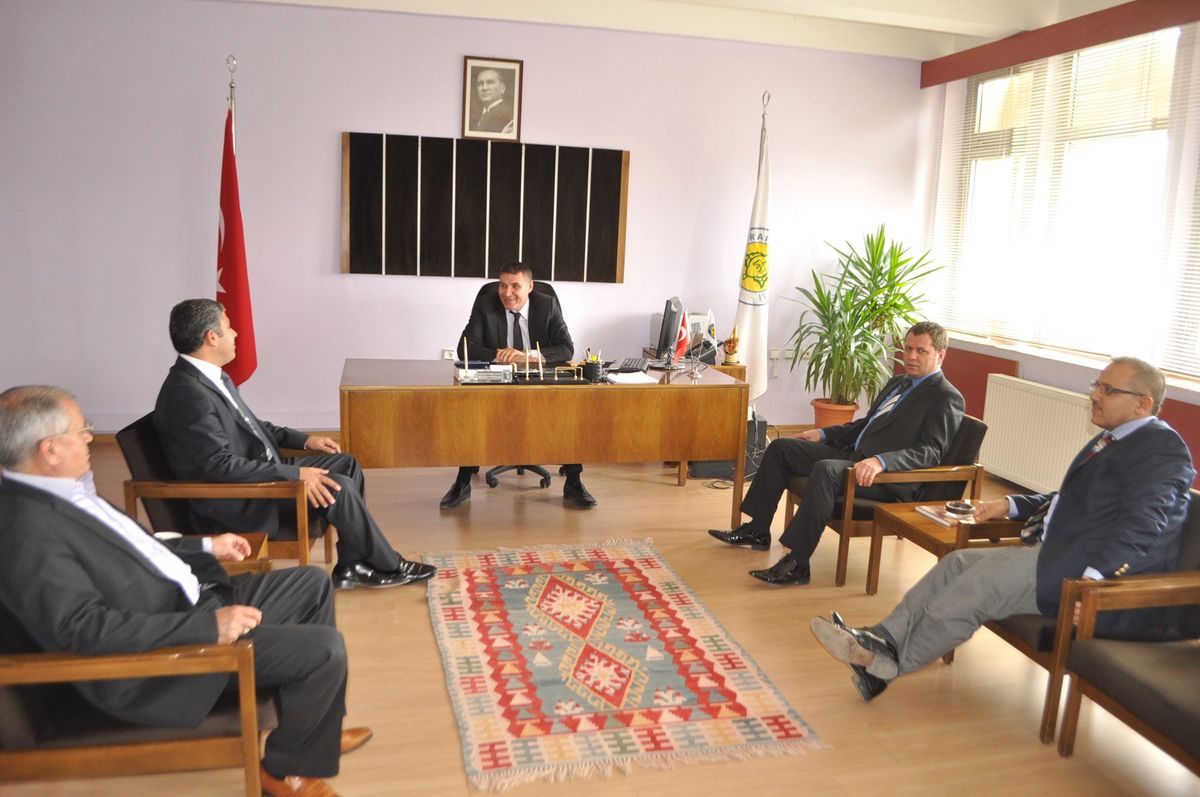 AK Parti Ar-Ge Başkanlığı\'dan Harran Üniversitesi\'ne Ziyaret
