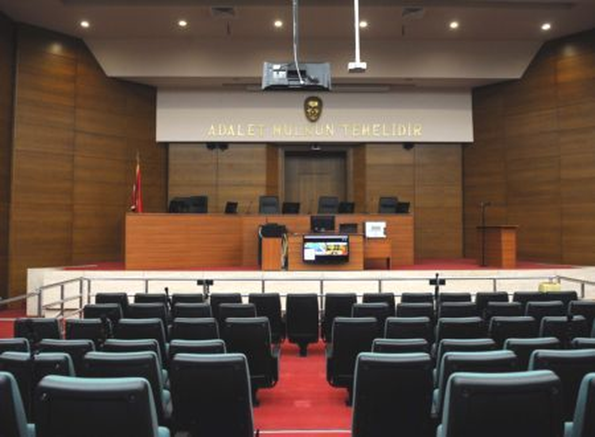 Askeri Casusluk Davası Gergin Başladı