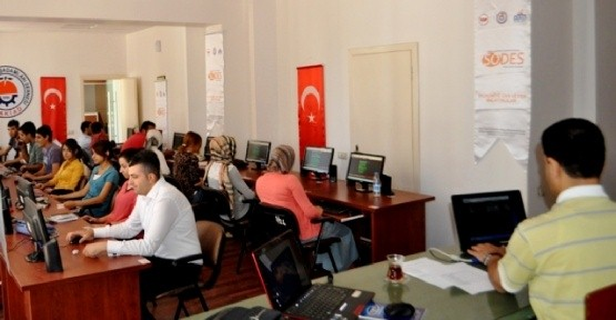 Ayvalık Hem\'den Bilgisayar Destekli Muhasebe Kursu