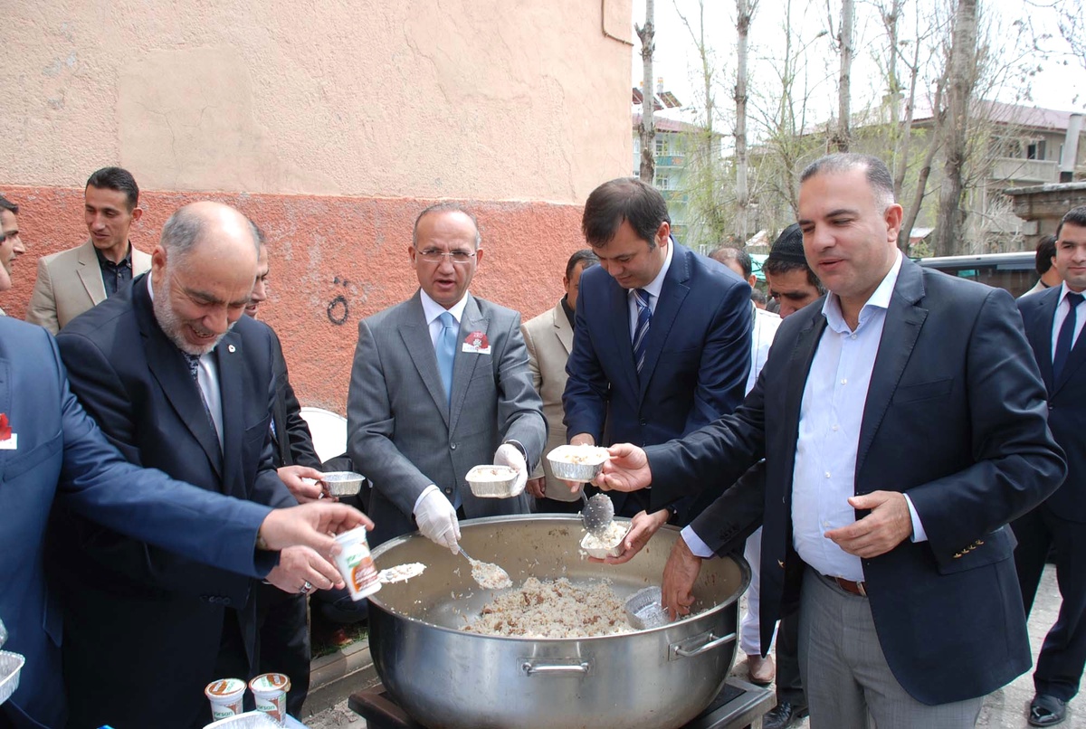 Bitlis\'te Kutlu Doğum Haftası Etkinlikleri