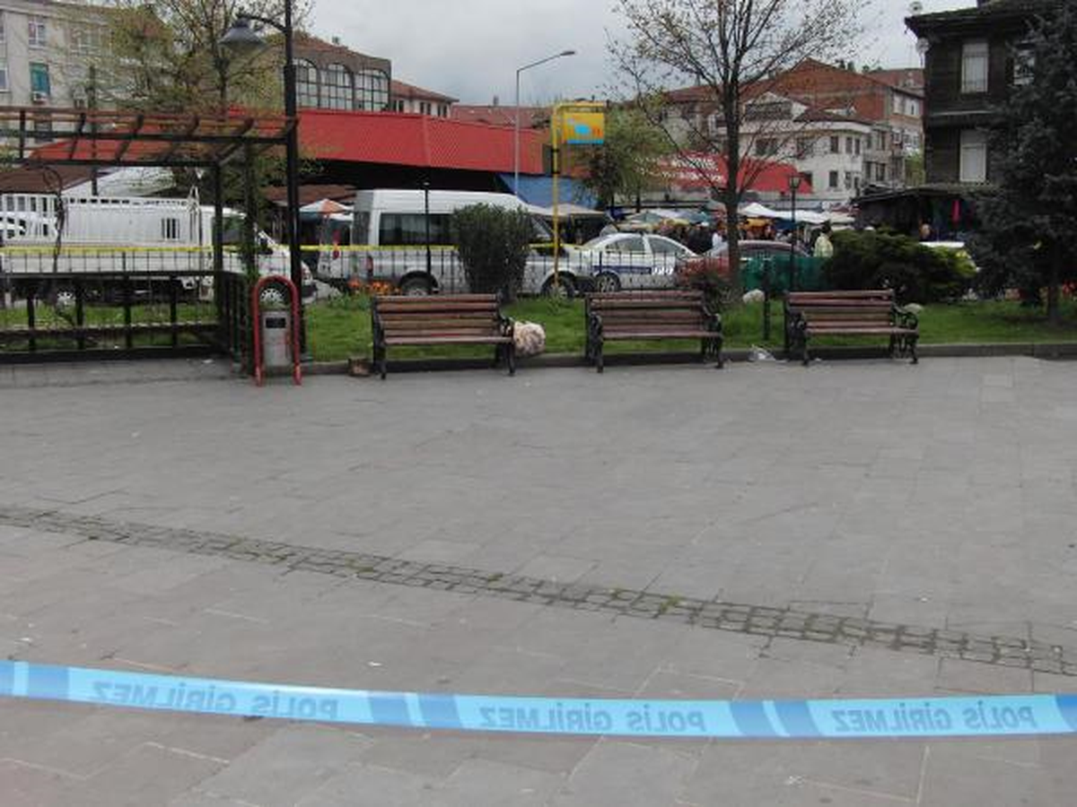 Bohçayı Bomba Sandılar!
