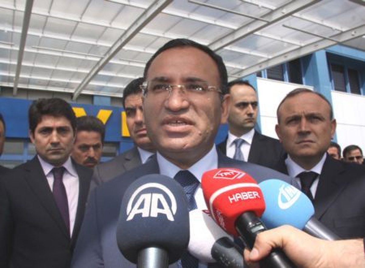 Bozdağ\'dan Somali\'de Yaralanan Türk Kızılayı Personeline Ziyaret