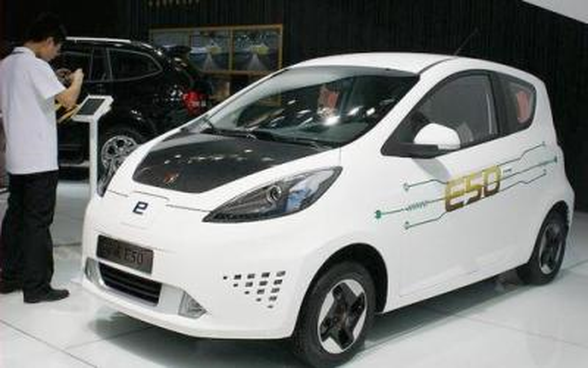 Çin\'in Elektriklisi E50