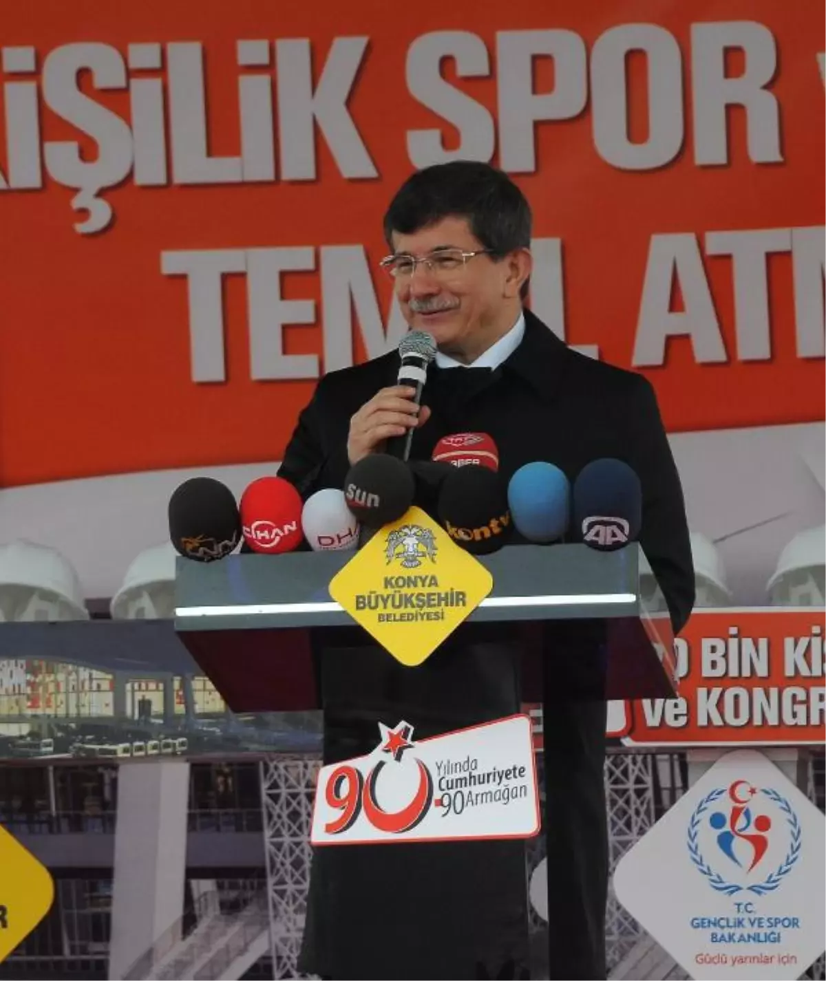 Her Türlü Teröre Karşı Dayanışma İçindeyiz