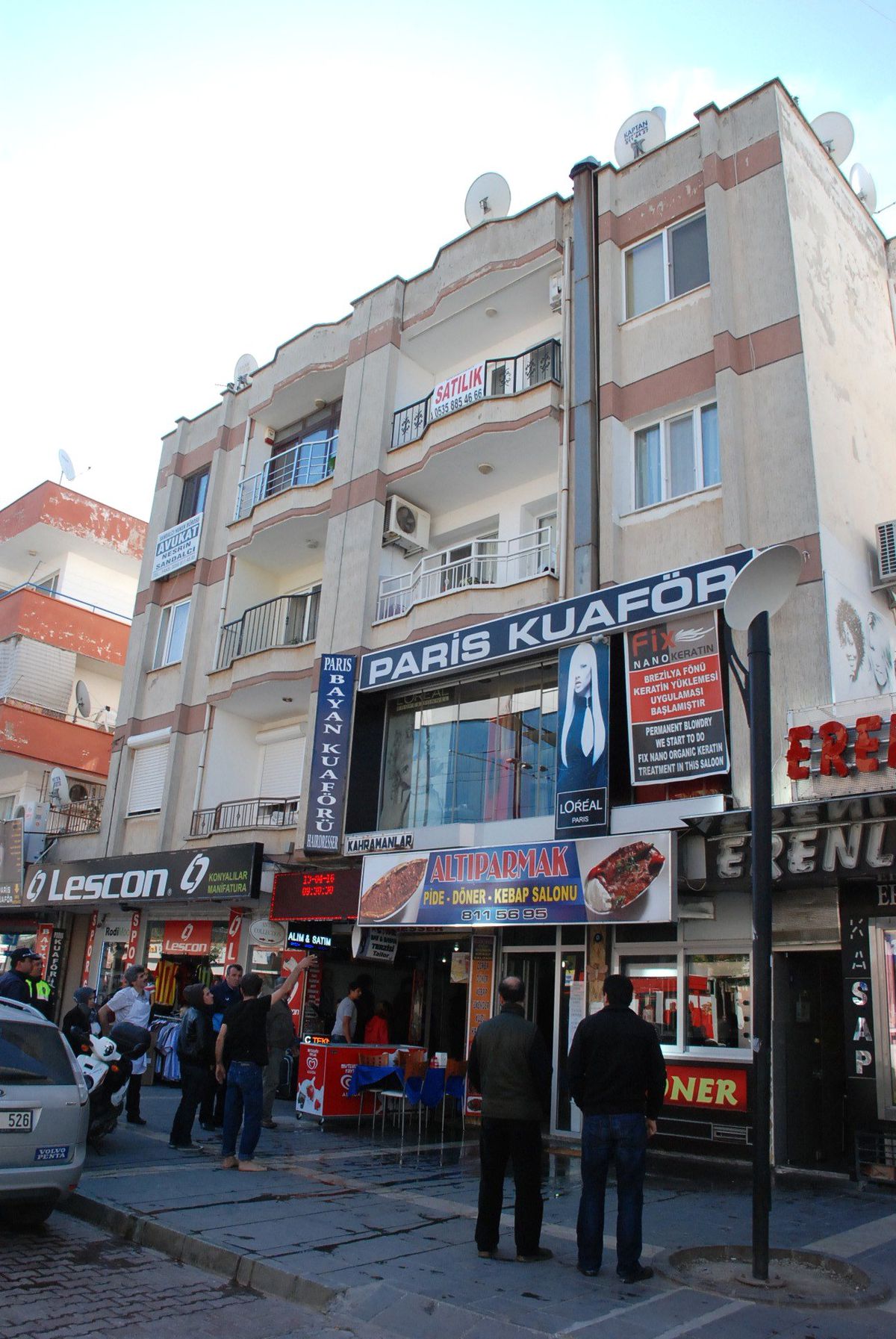 Didim\'de Baca Yangını Korkuttu
