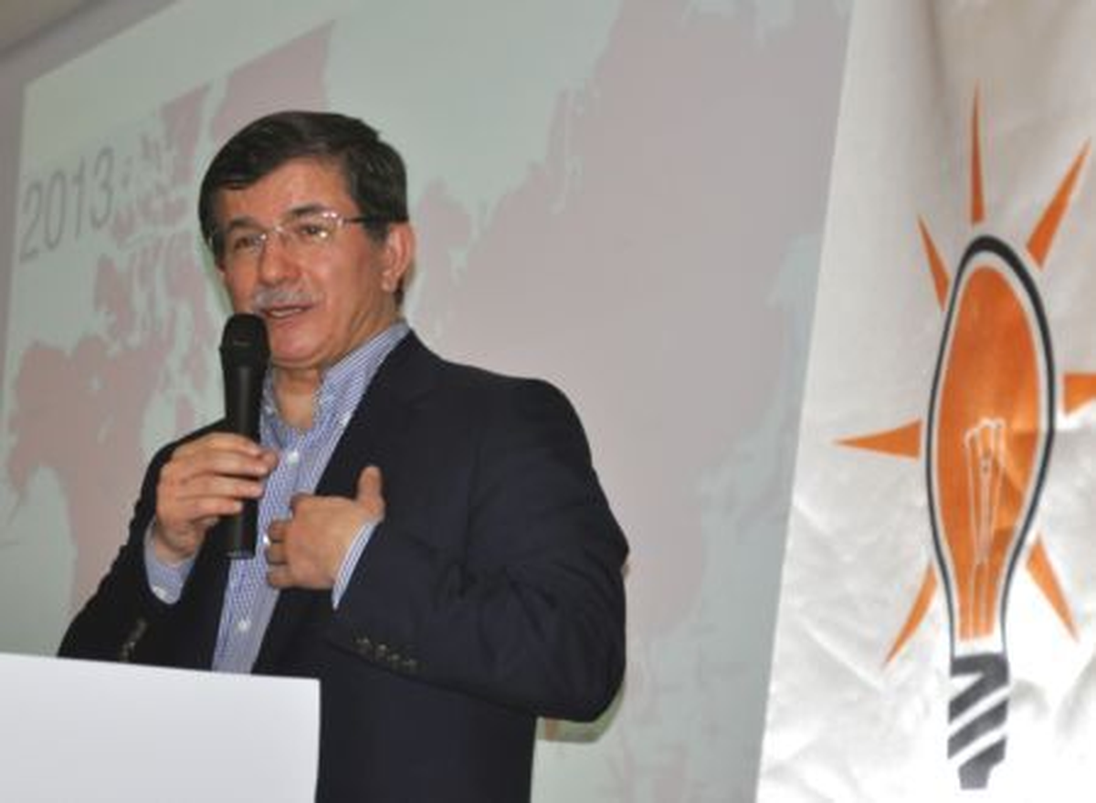Dışişleri Bakanı Ahmet Davutoğlu, Kabe\'deki Osmanlı Revakları ile İlgili, "İnşallah, Ecdadımızın...