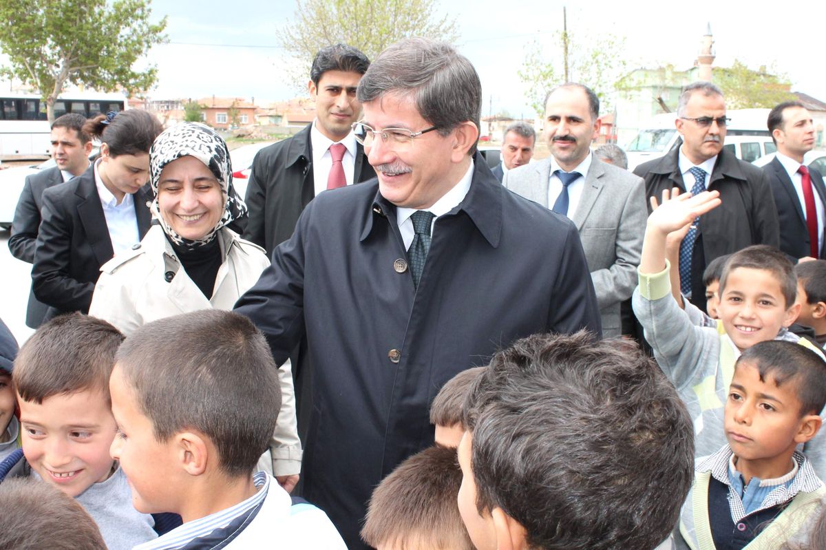 Dışişleri Bakanı Davutoğlu\'nun Konya Ziyareti