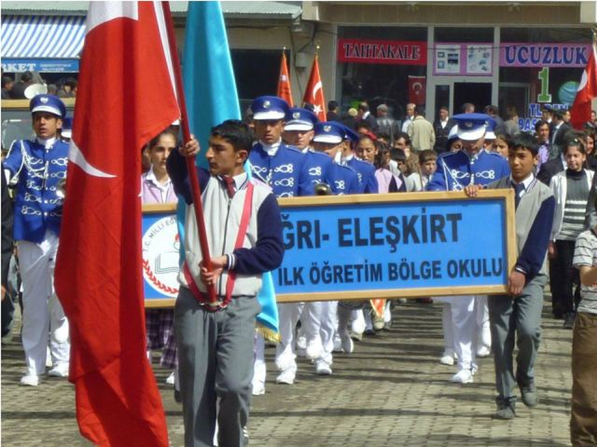 Eleşkirt\'in Kurtuluş Yıl Dönümü