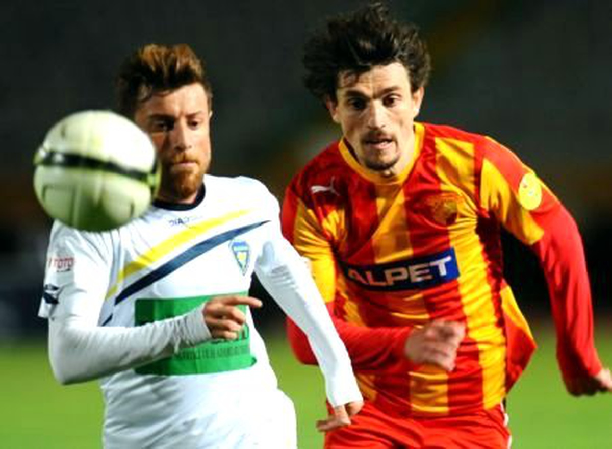 Futbol: PTT 1. Lig\'de Görünüm