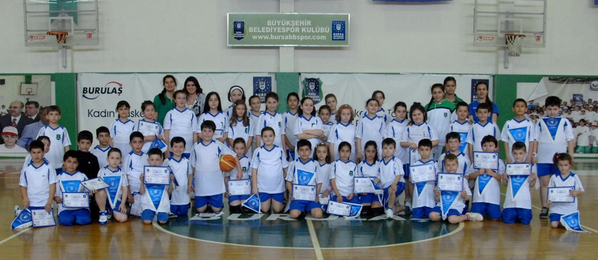 Küçük Sporcular Sertifikalarına Kavuştu