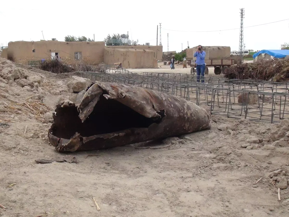 Mardin\'de Harabe Evde Roketatar Bulundu