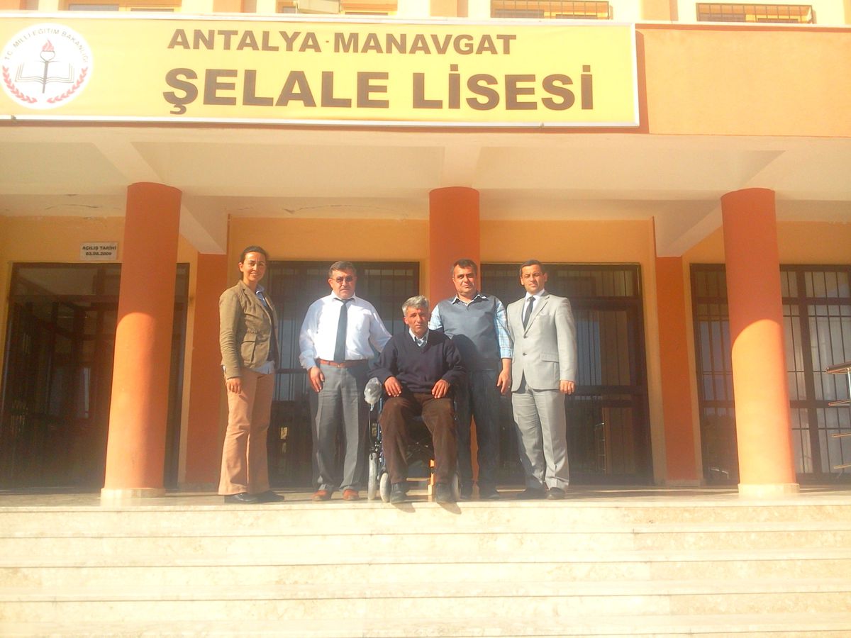 Matab ve Şelale Lisesi\'nden Yardım