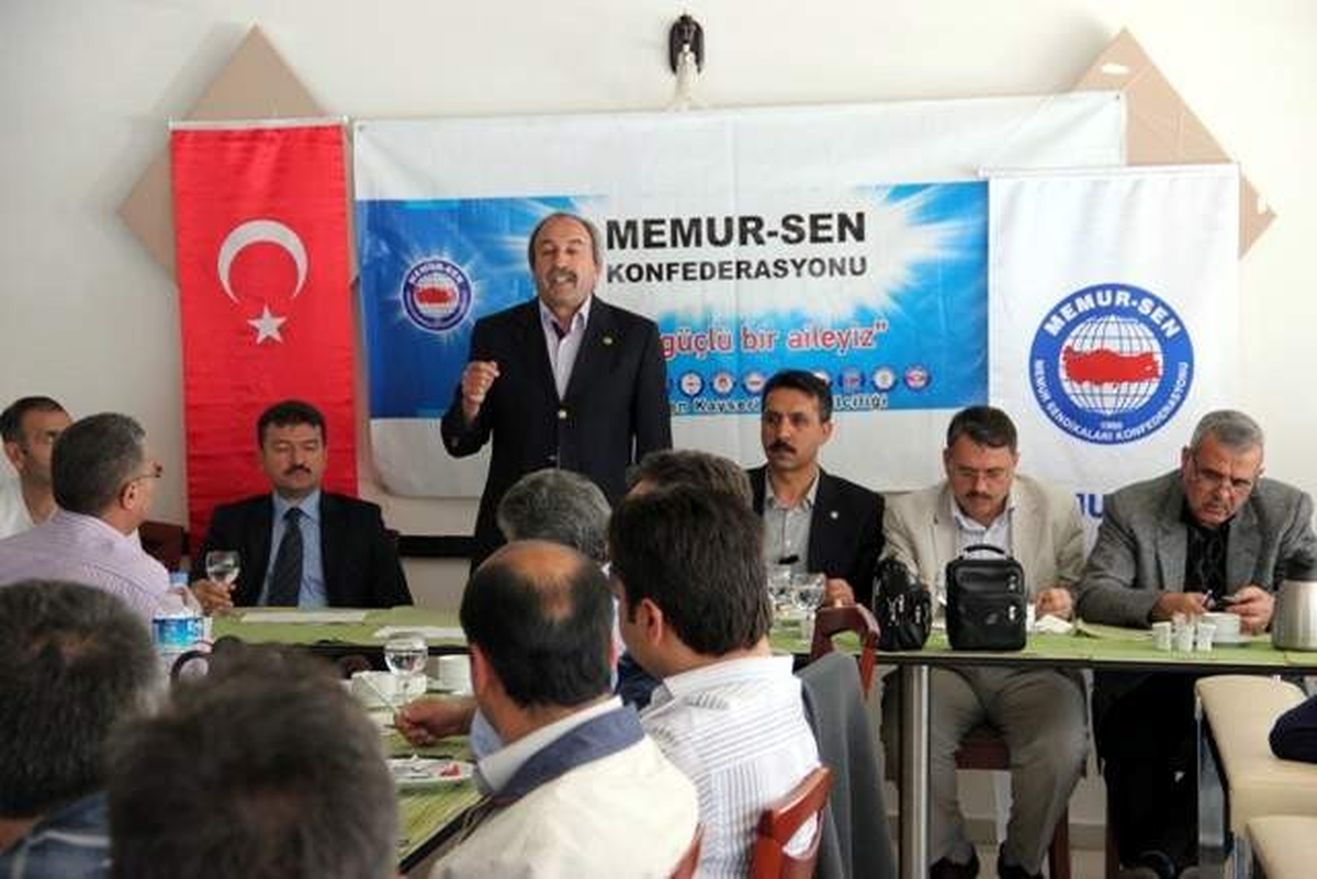 Memur-Sen İl Divan Toplantısı Yapıldı