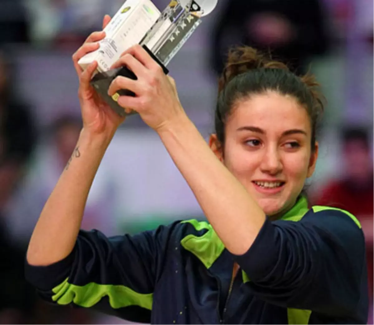 Olcay Çakır Tarihe Geçti