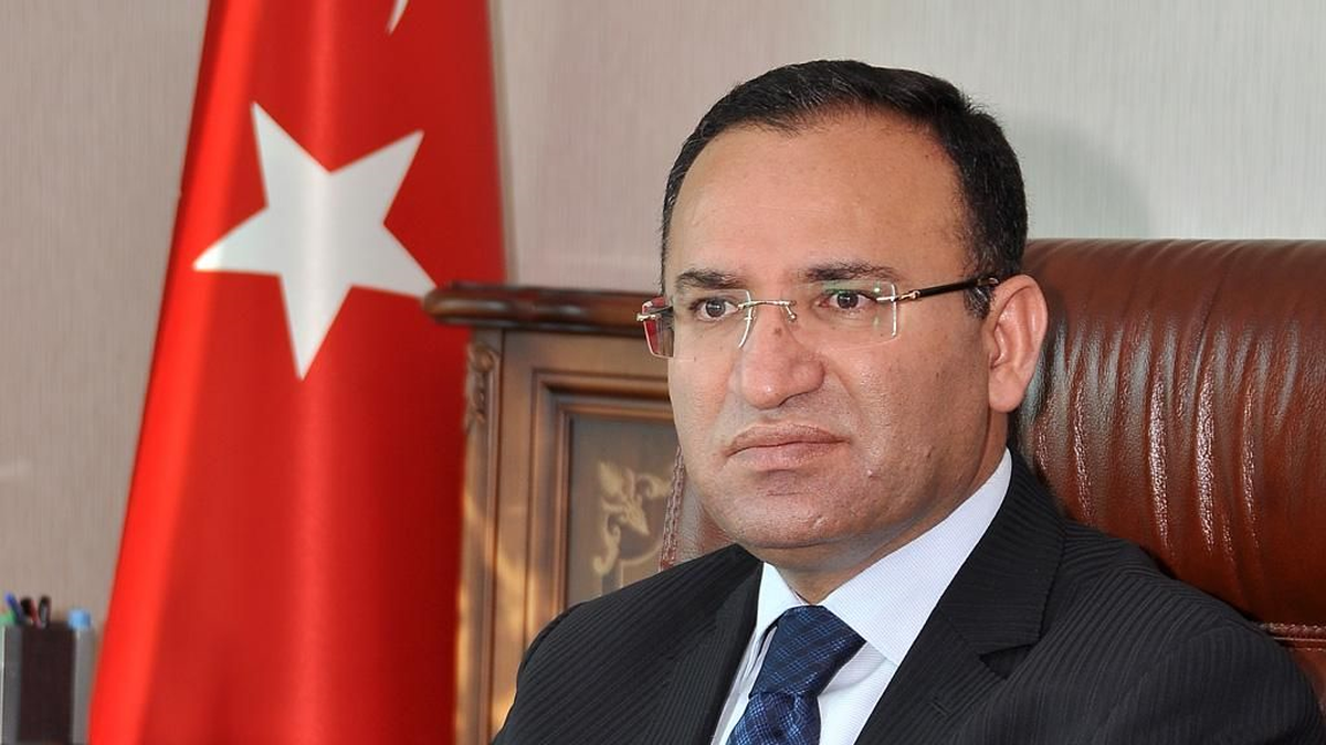 Piyanist Say\'ın Hapis Cezasına Çarptırılması