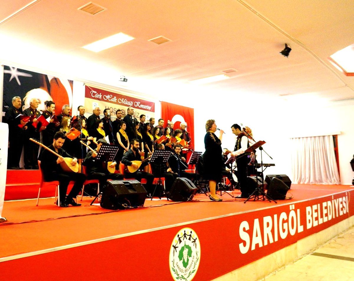 Sarıgöl\'de Thm Konseri Alkış Topladı