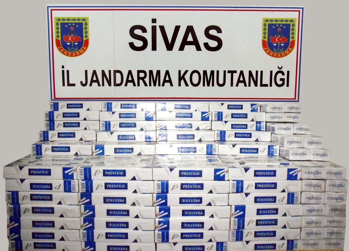 Sivas\'ta 10 Bin Paket Kaçak Sigara Ele Geçirildi
