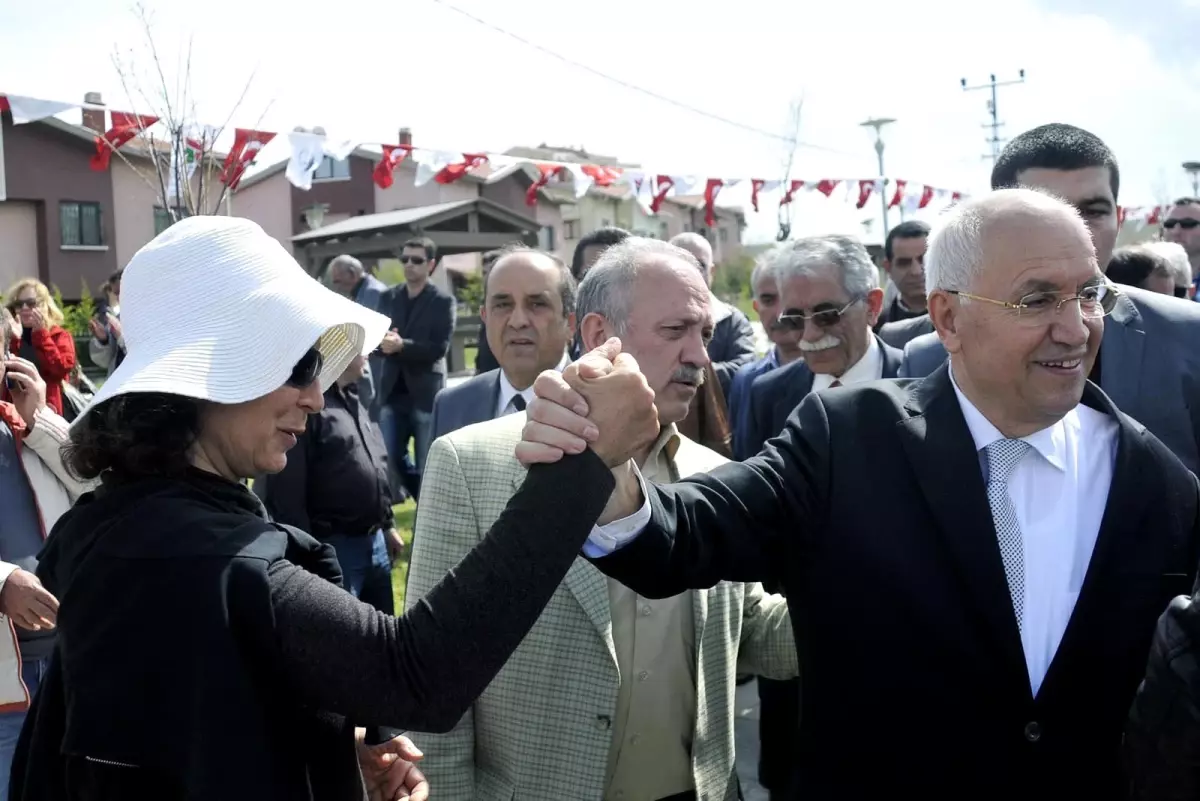 Tiyatronun Duayeni Günaydın'a Vefa