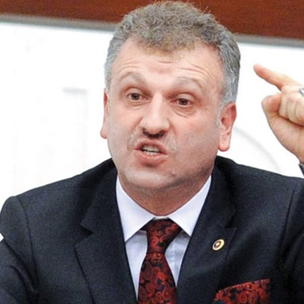 Trabzonspor, Saral\'ı Disipline Sevk Edecek